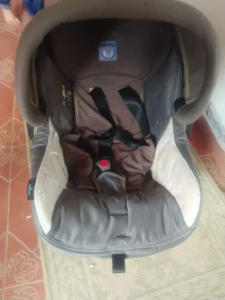 Sillita de coche para bebé