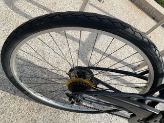 Bicicleta de paseo grande