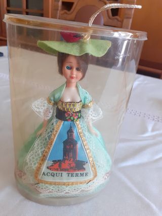 Bambola Souvenir Acqui Terme 18cm H