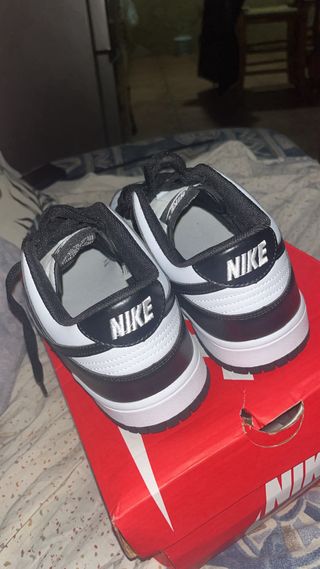 Zapatillas Nike Dunk Low Blanco y Negro