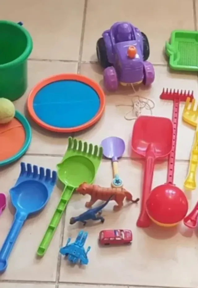 Lote de juguetes para la playa