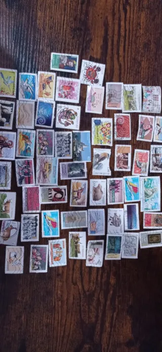 Lote de sellos postales variados