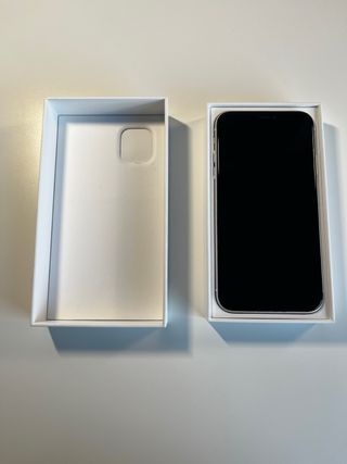 iPhone 11     128GB     Blanco