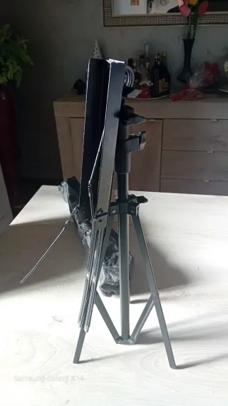 Leggio spartito musicale nero