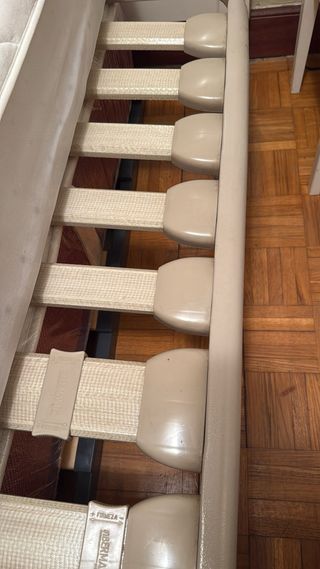 Colchón 135cm + Somier + Mesillas de noche