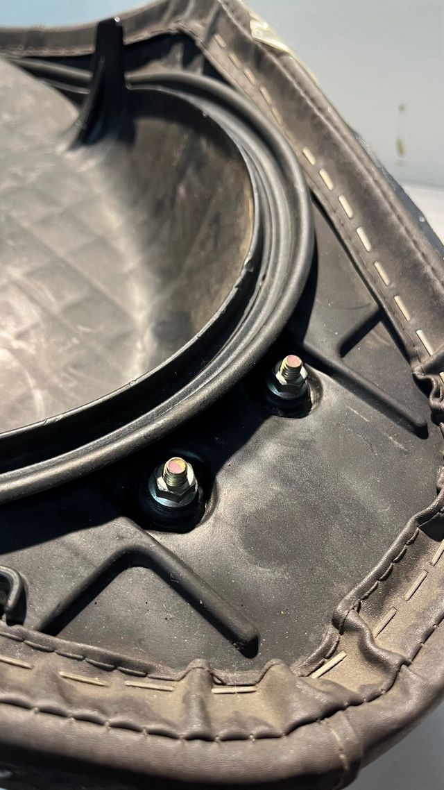 ASIENTO HONDA DYLAN 125/150