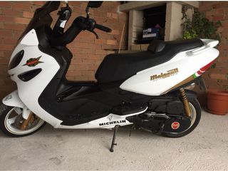 Malaguti Madison 125 - Perfecto estado