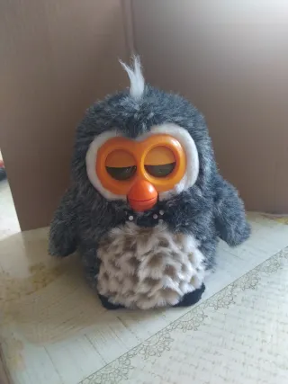 Mascota interactiva de peluche