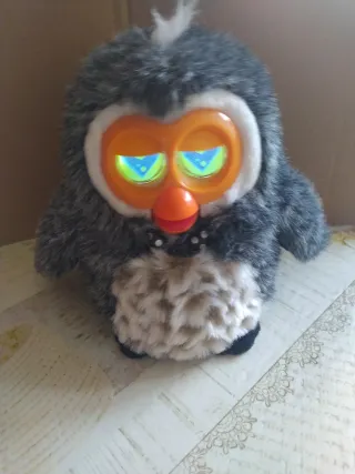 Mascota interactiva de peluche