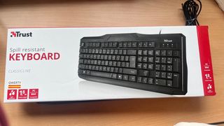 Teclado Trust Negro con Cable
