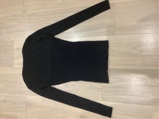 Jersey Morgan canalé con detalles plateados