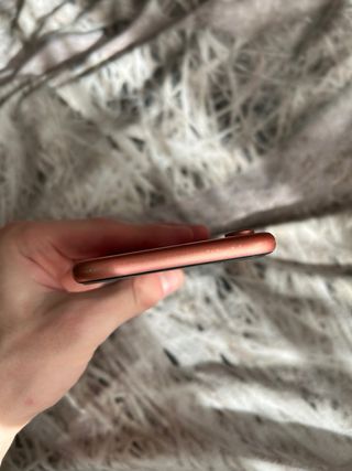iPhone XR Coral