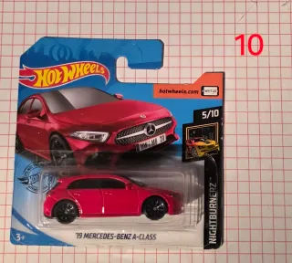 Hot Wheels 2019 Mercedes-Benz A-Class Rojo