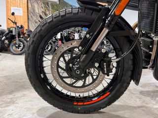 Royal Enfield Interceptor Bear 650