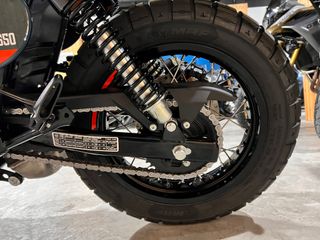 Royal Enfield Interceptor Bear 650