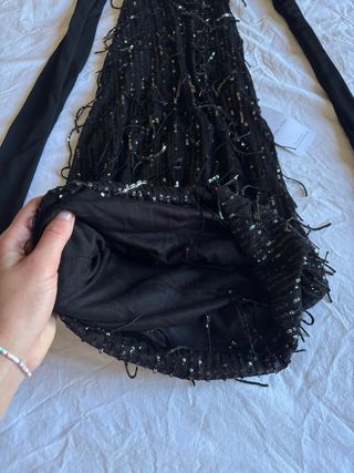 Vestido lentejuelas flecos negro y plateado