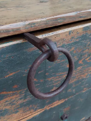 Argolla antigua de forja. Tirador