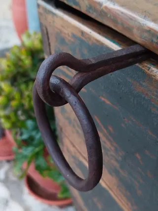 Argolla antigua de forja. Tirador