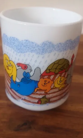 Taza Arca de Noé Vintage arcopal