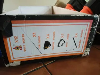 Juego para convertir tu mesa en un billar