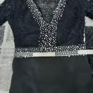 Maxi Abito Nero Pizzo/Strass Maniche Lunghe