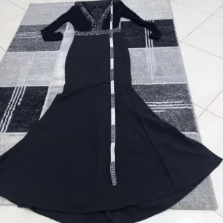 Maxi Abito Nero Pizzo/Strass Maniche Lunghe