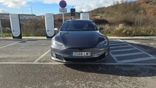 Tesla Model S 2017
