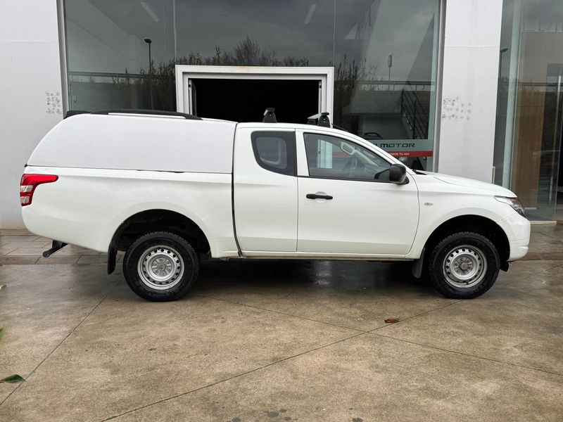MITSUBISHI L200 2.5DI-D Single Cab M-PRO - foto 1