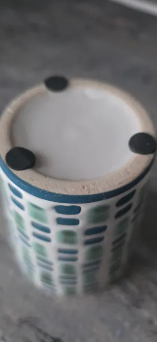 Vela en vaso de cerámica