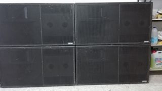 Altavoces EAW Negros