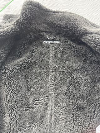 Cazadora polipiel Zara negra