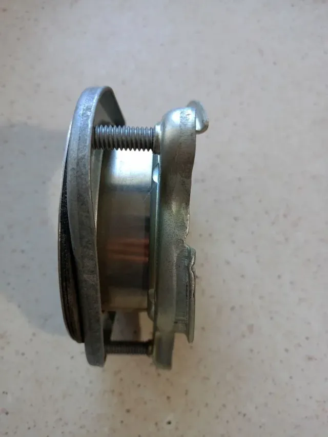 Anillo del triturador de basura