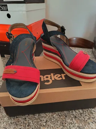 Sandali Sunshine Kelly Cross WL181700 blu e rossi