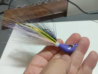 Jig Banana 21g con Bucktail