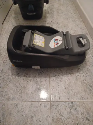 Maxi-Cosi Cabrio con base Isofix