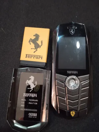 Teléfono Móvil Ferrari Edición Especial
