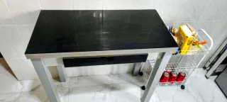 Mesa de cocina plegable cristal y metal