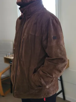 Chaqueta/abrigo de cuero marrón