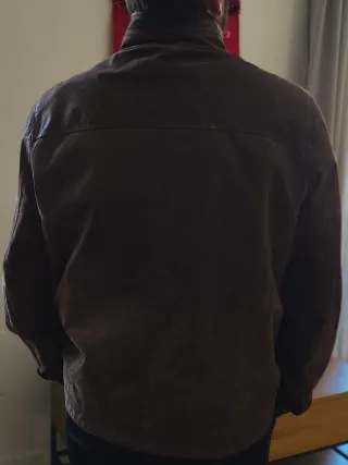 Chaqueta/abrigo de cuero marrón