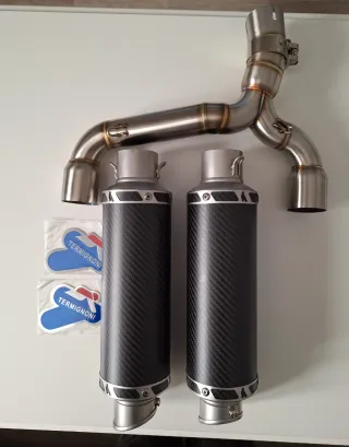 Escapes Suzuki Gsr 600