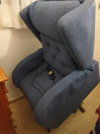 Poltrona Relax Motorizzata con Varie Posizioni