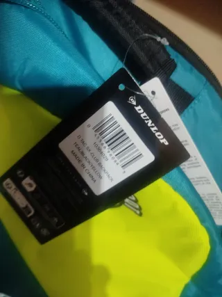 Pack Pádel: 12 Botes 1 Mochila y 2 Overgrip