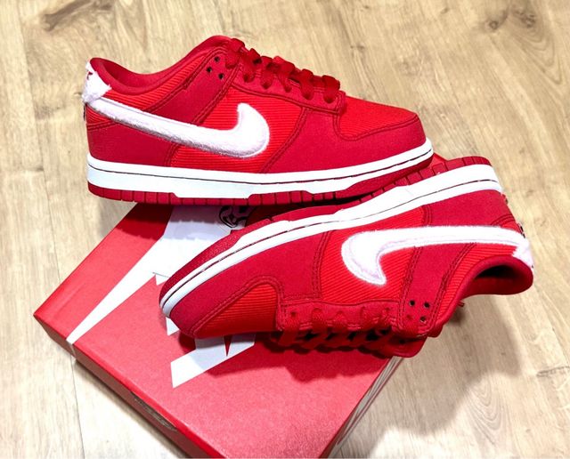 Nike Dunk Talla 35.5 Rojas