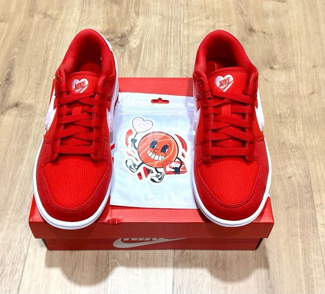 Nike Dunk Talla 35.5 Rojas