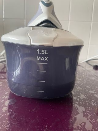 Centro de planchado Bluesky completo y funcionando