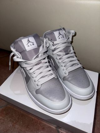Zapatillas Jordan Originales Gris y Blanco