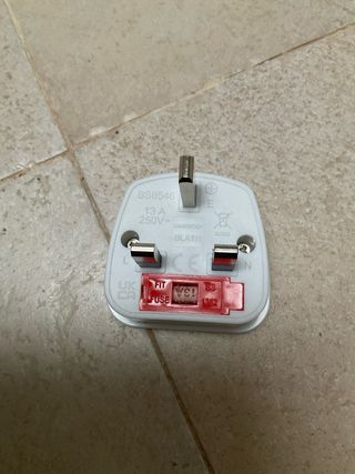 Adaptador Enchufe UK 13A 250V