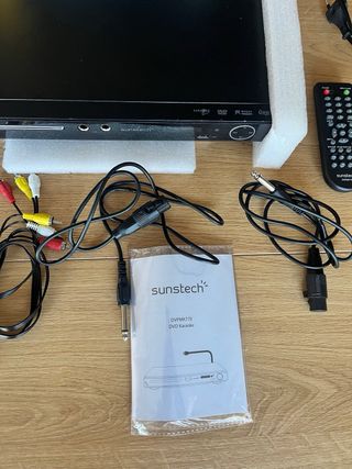 Kit Karaoke Sunstech DVP MK770 DVD