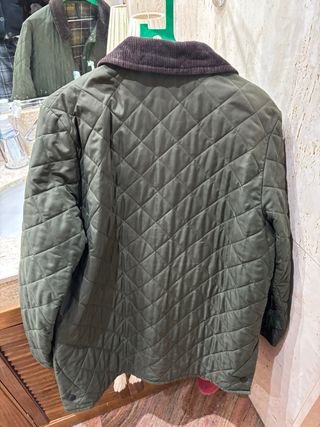 Barbour abrigo acolchado clásico verde