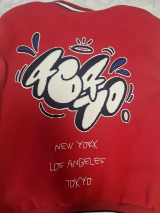 Chaqueta Varsity Zara Roja y Blanca